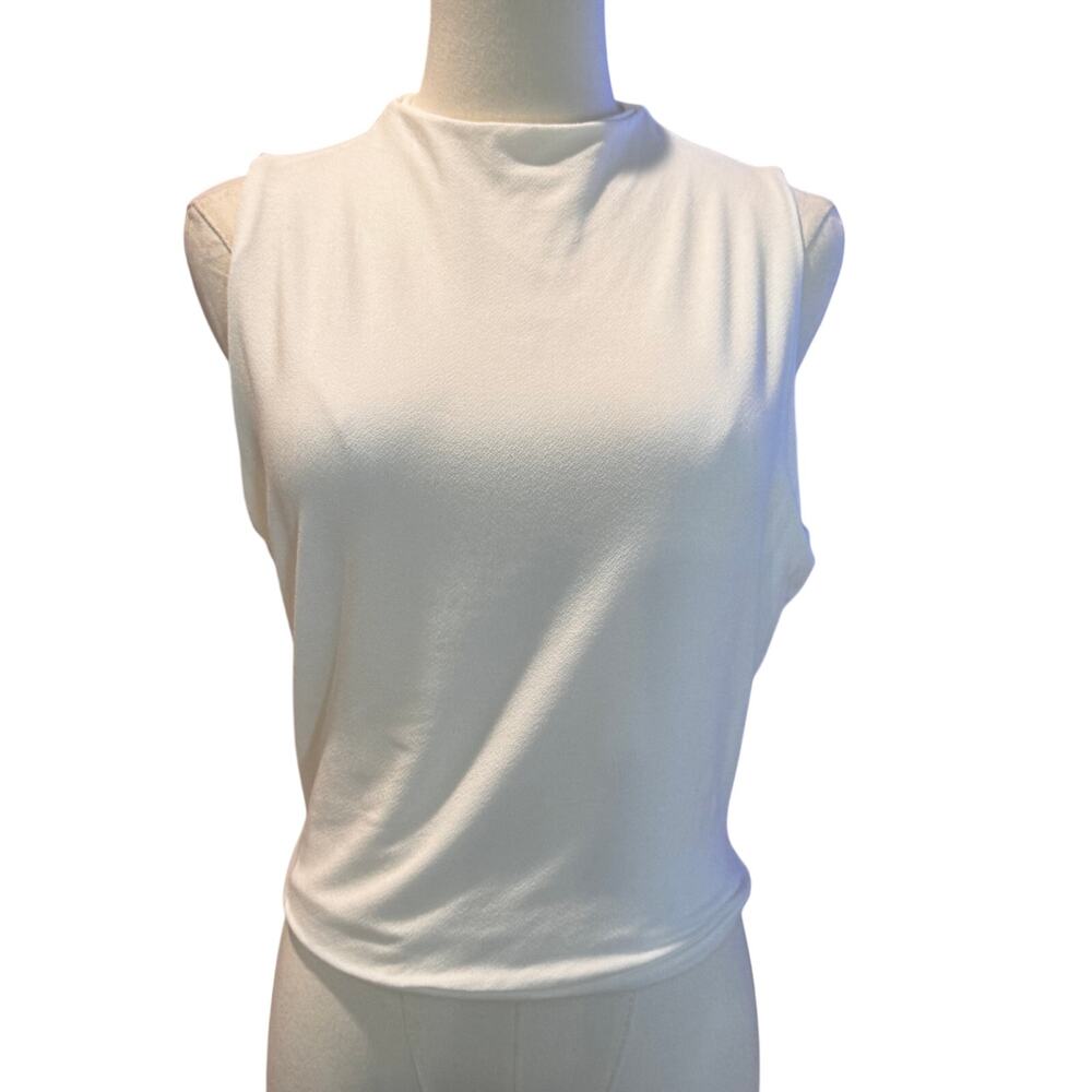 New NAKED WARDROBE Women's White Sleeveless Mock Neck Crop Top Size 1X